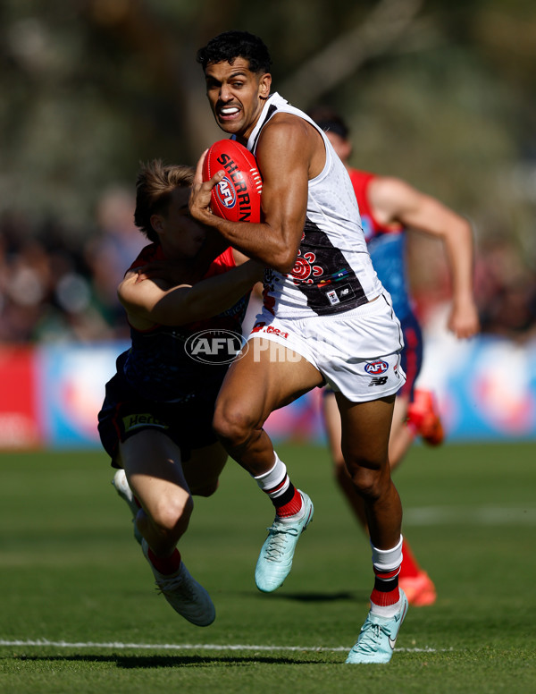 AFL 2025 Round 12 - Melbourne v St Kilda - A-59788219