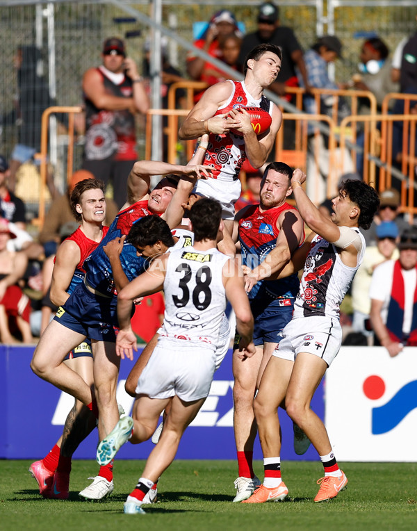 AFL 2025 Round 12 - Melbourne v St Kilda - A-59790521