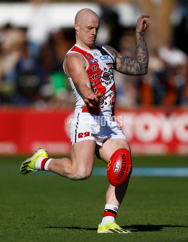 AFL 2025 Round 12 - Melbourne v St Kilda - A-59790538