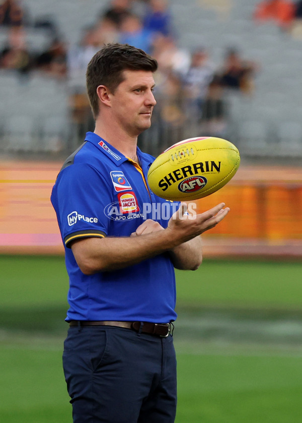 AFL 2025 Round 12 - West Coast v Geelong - A-59794993