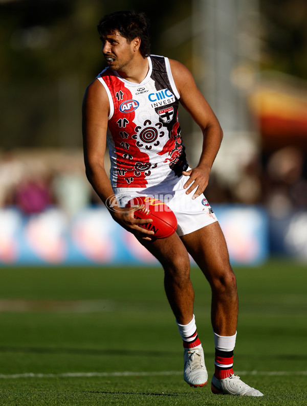 AFL 2025 Round 12 - Melbourne v St Kilda - A-59795302
