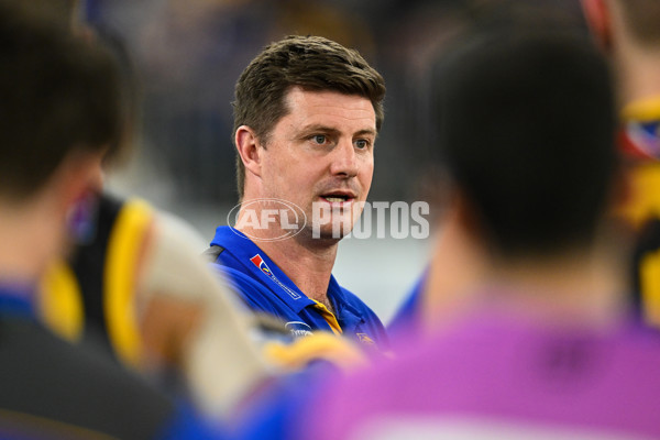 AFL 2025 Round 12 - West Coast v Geelong - A-59799805