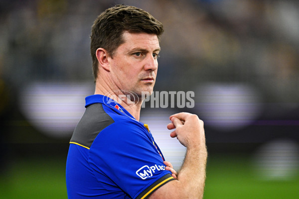AFL 2025 Round 12 - West Coast v Geelong - A-59799808