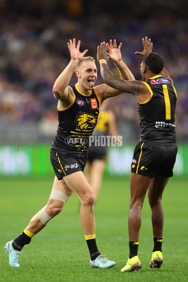 AFL 2025 Round 12 - West Coast v Geelong - A-59799832