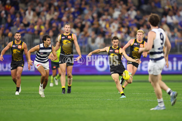 AFL 2025 Round 12 - West Coast v Geelong - A-59802548