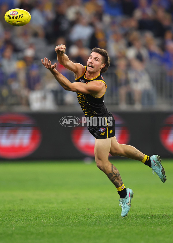 AFL 2025 Round 12 - West Coast v Geelong - A-59804638