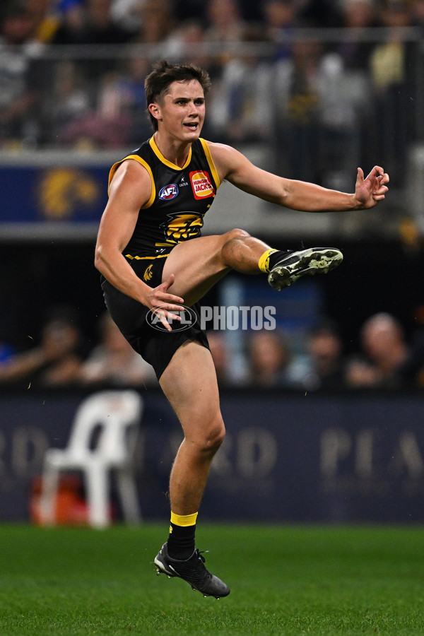 AFL 2025 Round 12 - West Coast v Geelong - A-59804649