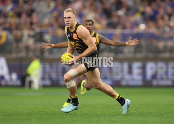 AFL 2025 Round 12 - West Coast v Geelong - A-59804947
