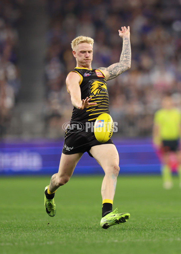AFL 2025 Round 12 - West Coast v Geelong - A-59804948