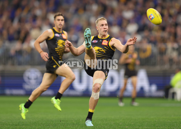 AFL 2025 Round 12 - West Coast v Geelong - A-59804955