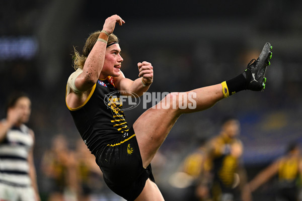 AFL 2025 Round 12 - West Coast v Geelong - A-59804988