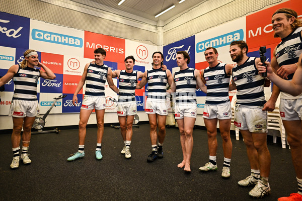 AFL 2025 Round 12 - West Coast v Geelong - A-59806990