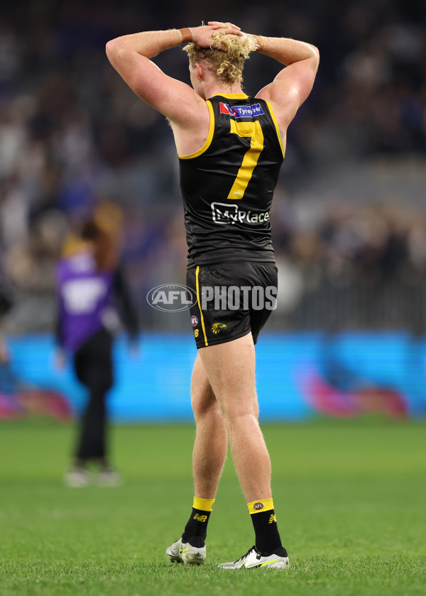 AFL 2025 Round 12 - West Coast v Geelong - A-59807011