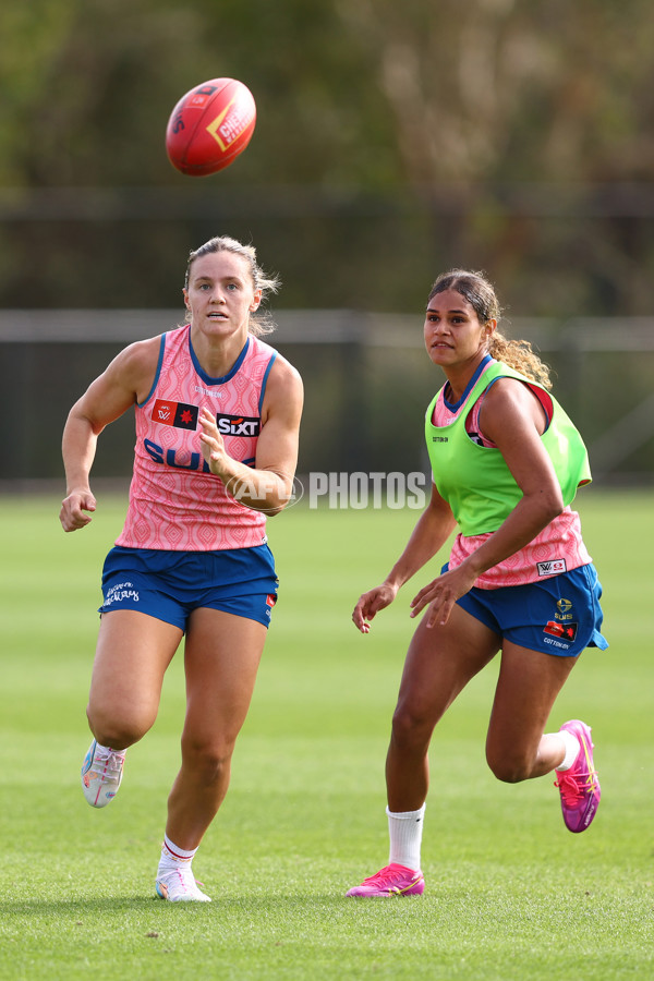 AFLW 2025 Training - Gold Coast 020625 - A-59816322