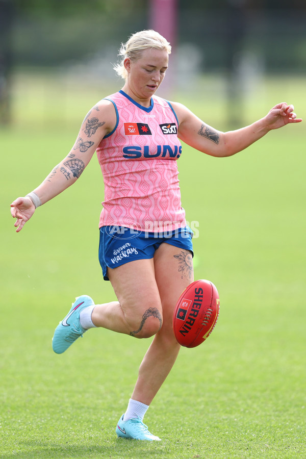 AFLW 2025 Training - Gold Coast 020625 - A-59817007