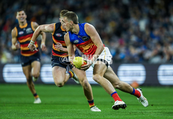 AFL 2025 Round 13 - Adelaide v Brisbane - A-59847745