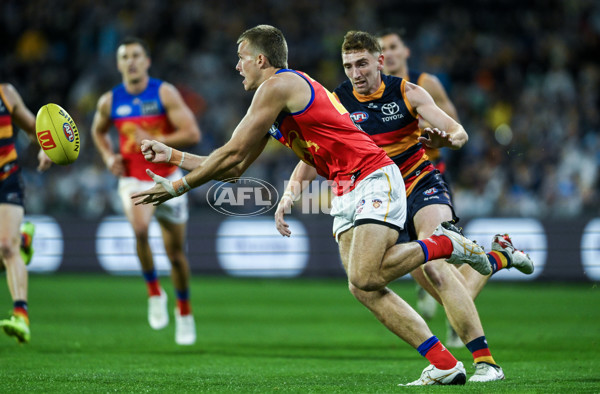 AFL 2025 Round 13 - Adelaide v Brisbane - A-59847746