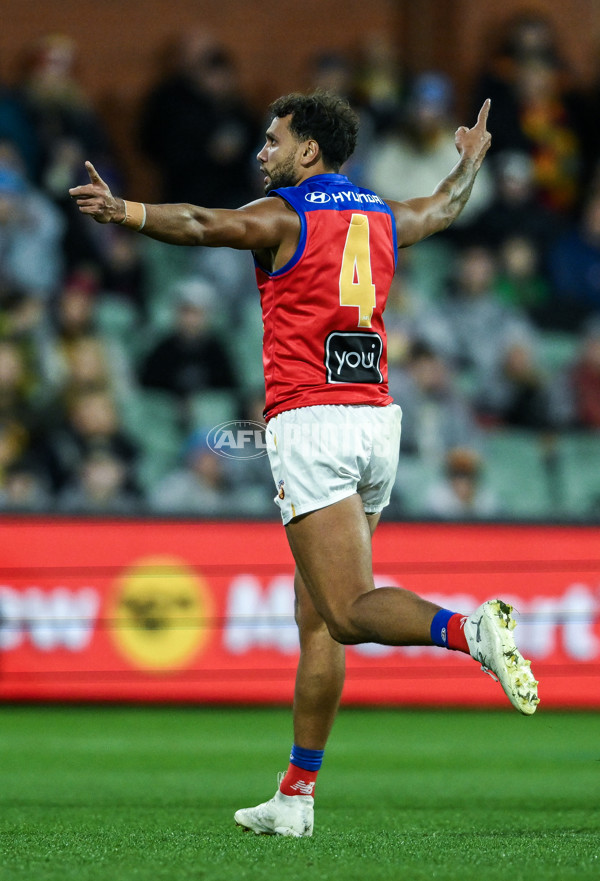AFL 2025 Round 13 - Adelaide v Brisbane - A-59850415