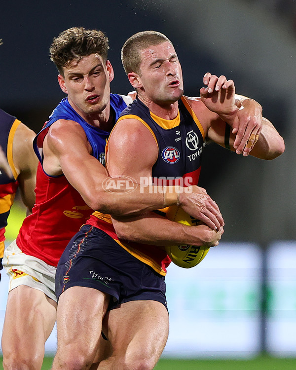 AFL 2025 Round 13 - Adelaide v Brisbane - A-59850466