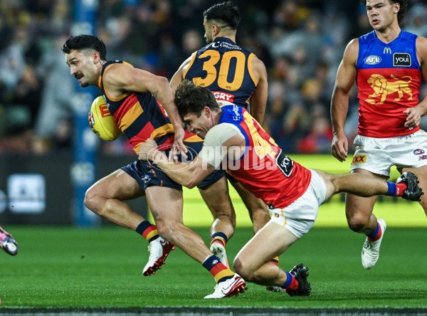 AFL 2025 Round 13 - Adelaide v Brisbane - A-59850596