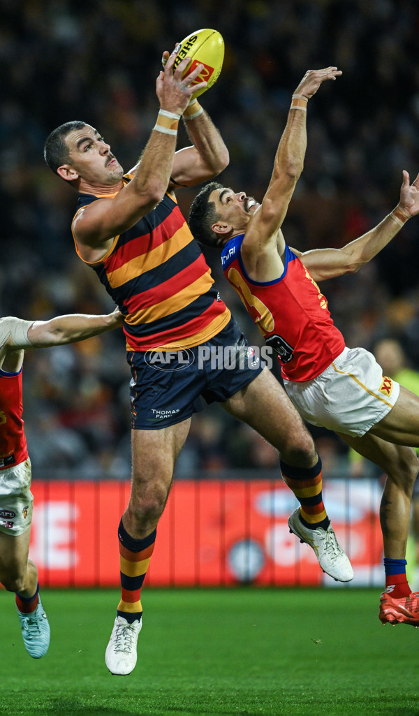 AFL 2025 Round 13 - Adelaide v Brisbane - A-59850671