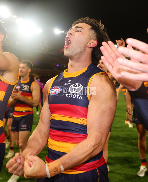 AFL 2025 Round 13 - Adelaide v Brisbane - A-59852882