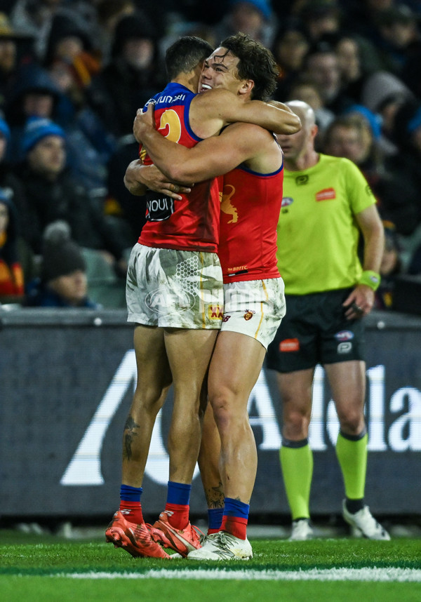 AFL 2025 Round 13 - Adelaide v Brisbane - A-59853534