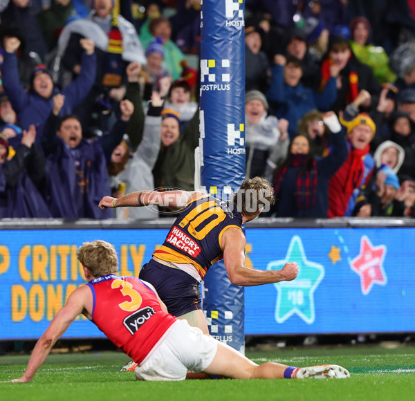 AFL 2025 Round 13 - Adelaide v Brisbane - A-59855665