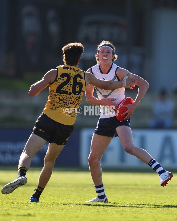 AFL National Championships U18 Boys 2025 - Western Australia v Victoria Country - A-59855724