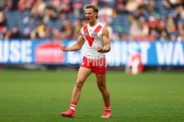 AFL 2025 Round 13 - Richmond v Sydney - A-59859246