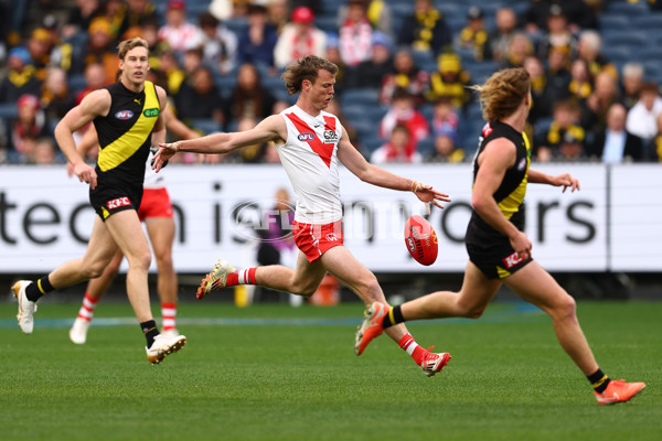 AFL 2025 Round 13 - Richmond v Sydney - A-59859260
