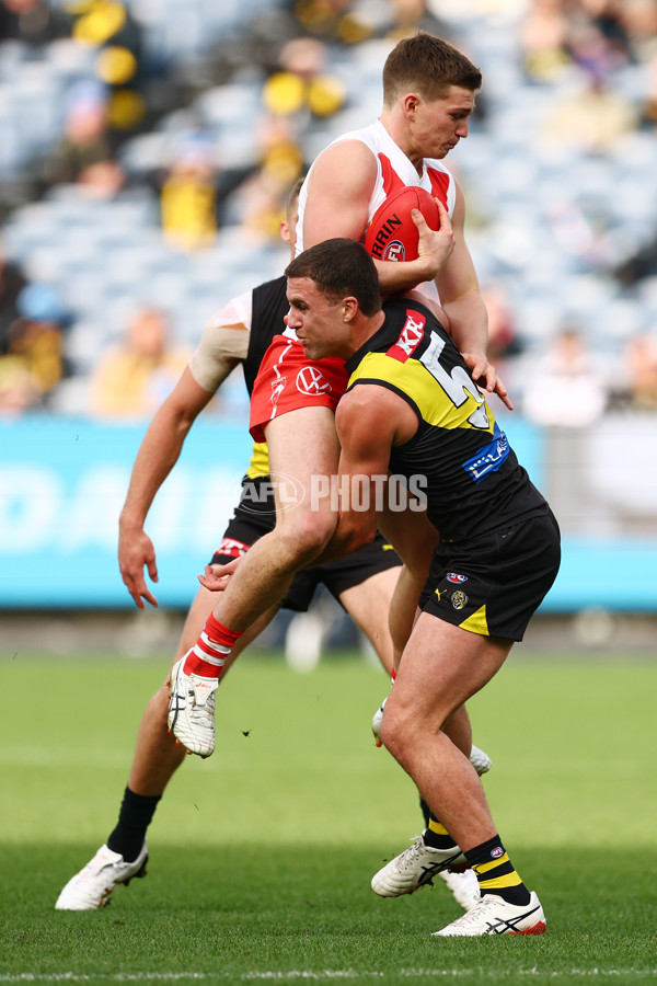 AFL 2025 Round 13 - Richmond v Sydney - A-59862445