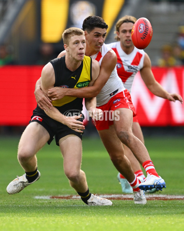 AFL 2025 Round 13 - Richmond v Sydney - A-59862449