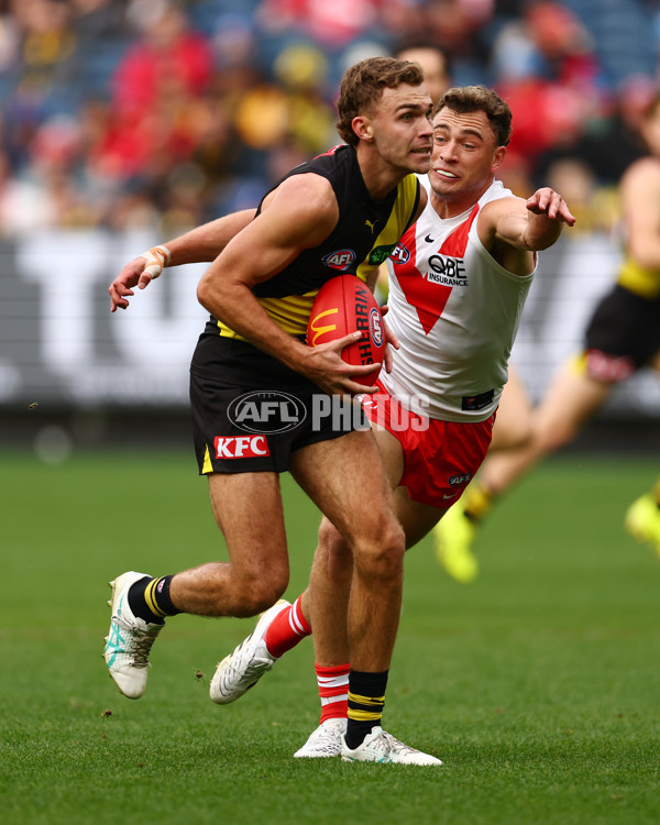 AFL 2025 Round 13 - Richmond v Sydney - A-59862618