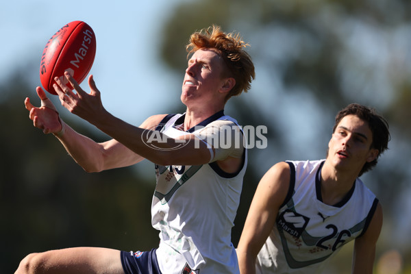 AFL National Championships U18 Boys 2025 - Western Australia v Victoria Country - A-59862631