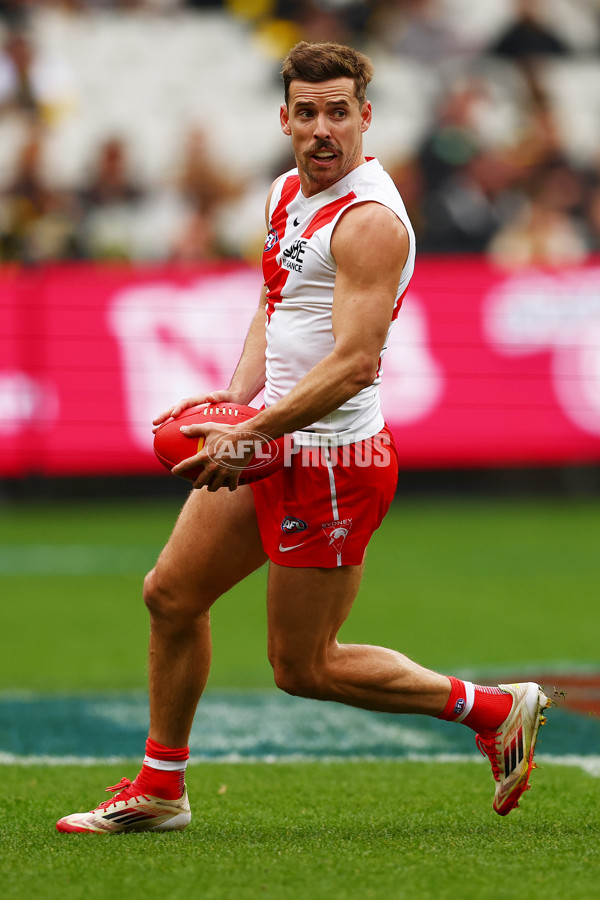 AFL 2025 Round 13 - Richmond v Sydney - A-59862645