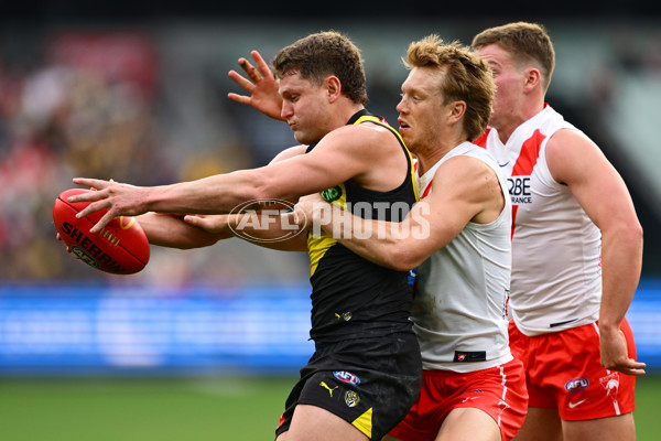 AFL 2025 Round 13 - Richmond v Sydney - A-59862681