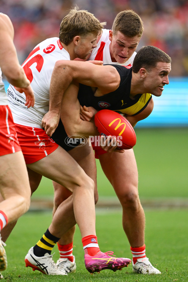 AFL 2025 Round 13 - Richmond v Sydney - A-59862687