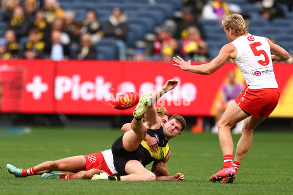 AFL 2025 Round 13 - Richmond v Sydney - A-59865138