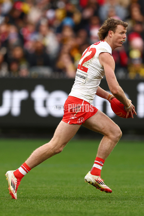 AFL 2025 Round 13 - Richmond v Sydney - A-59865145