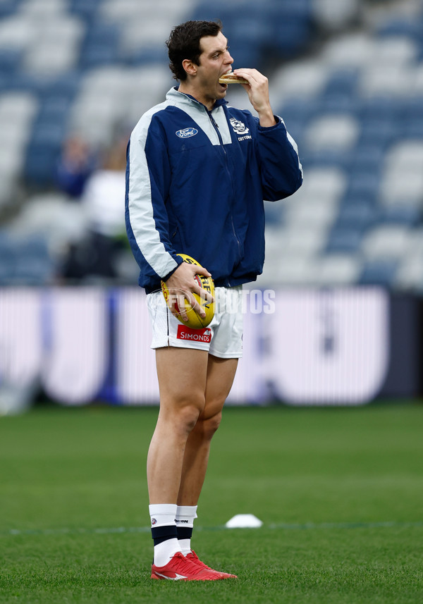 AFL 2025 Round 13 - Geelong v Gold Coast - A-59865154