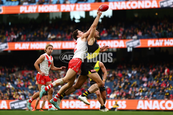 AFL 2025 Round 13 - Richmond v Sydney - A-59865179