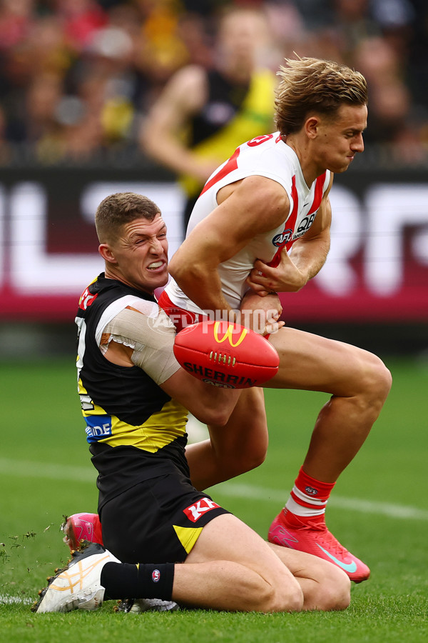 AFL 2025 Round 13 - Richmond v Sydney - A-59865212