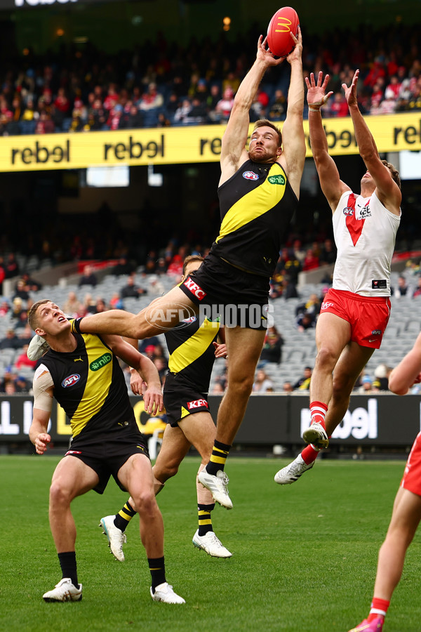 AFL 2025 Round 13 - Richmond v Sydney - A-59865747