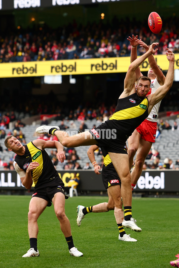 AFL 2025 Round 13 - Richmond v Sydney - A-59865748