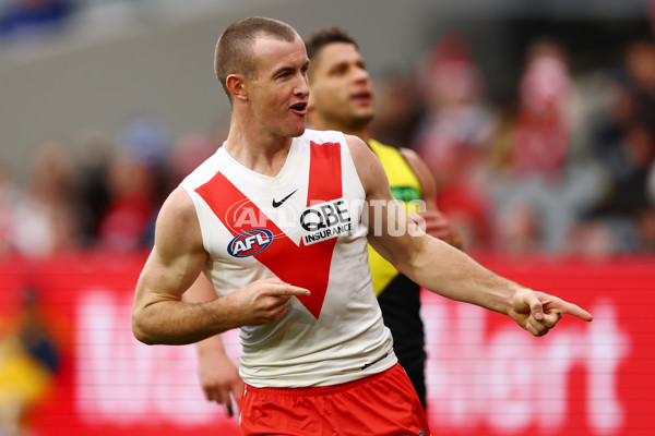 AFL 2025 Round 13 - Richmond v Sydney - A-59865770