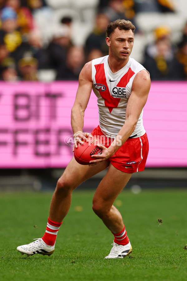 AFL 2025 Round 13 - Richmond v Sydney - A-59865794