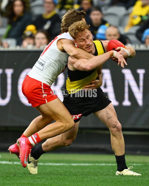 AFL 2025 Round 13 - Richmond v Sydney - A-59865817