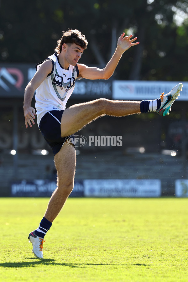AFL National Championships U18 Boys 2025 - Western Australia v Victoria Country - A-59870295