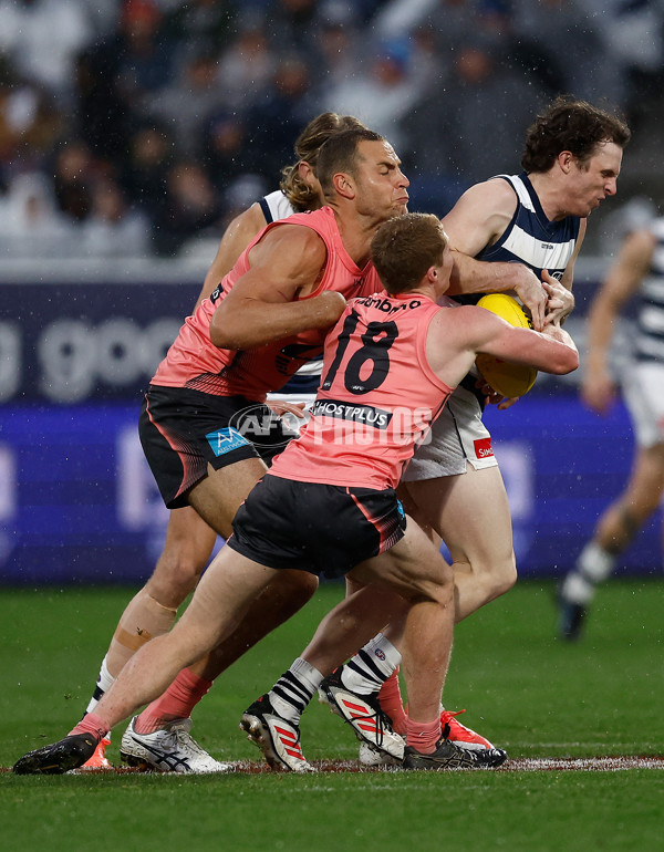 AFL 2025 Round 13 - Geelong v Gold Coast - A-59872007